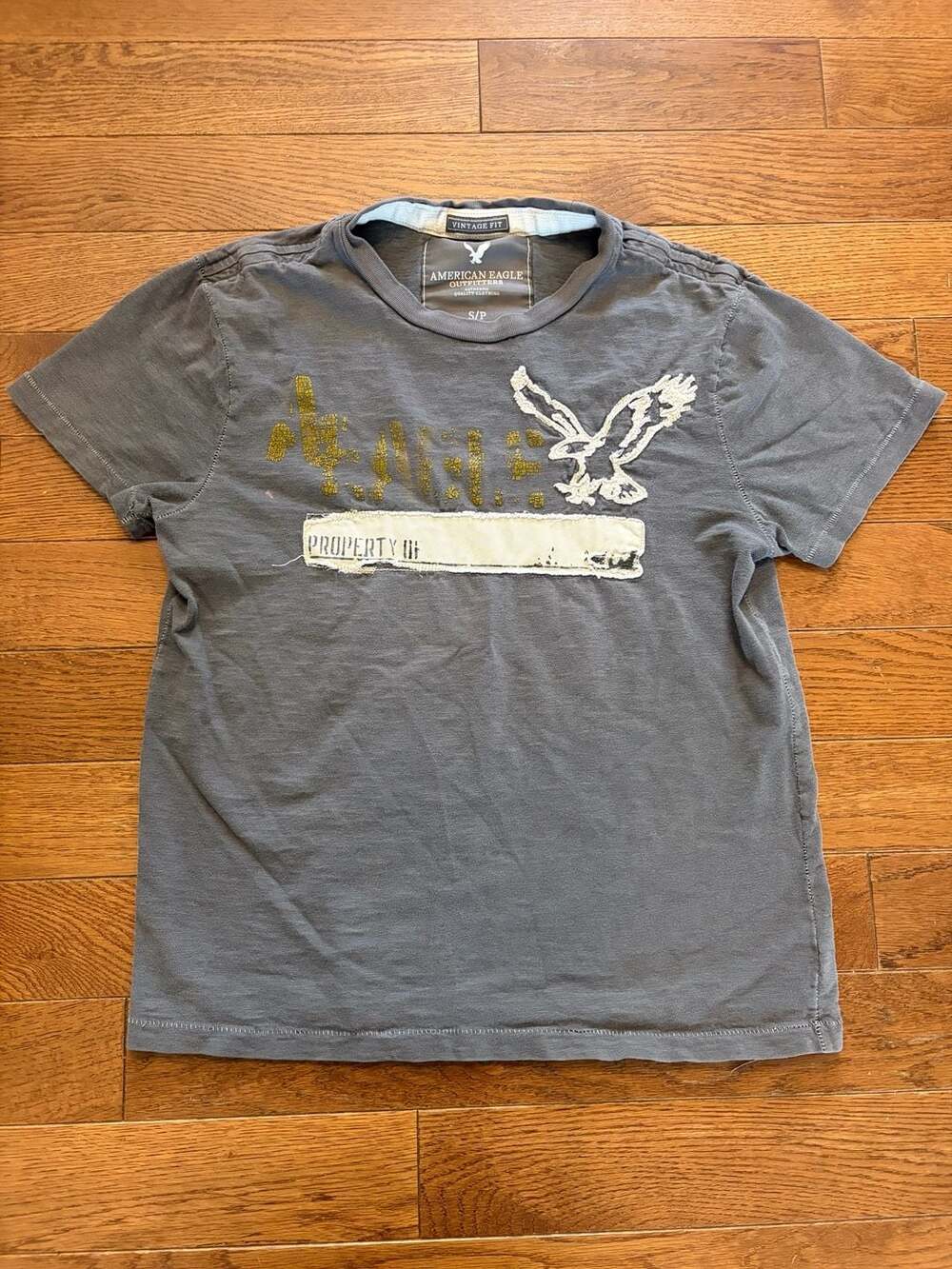 American Eagle Outfitters Vintage Fit Heather Gray Men's T-Shirt Small